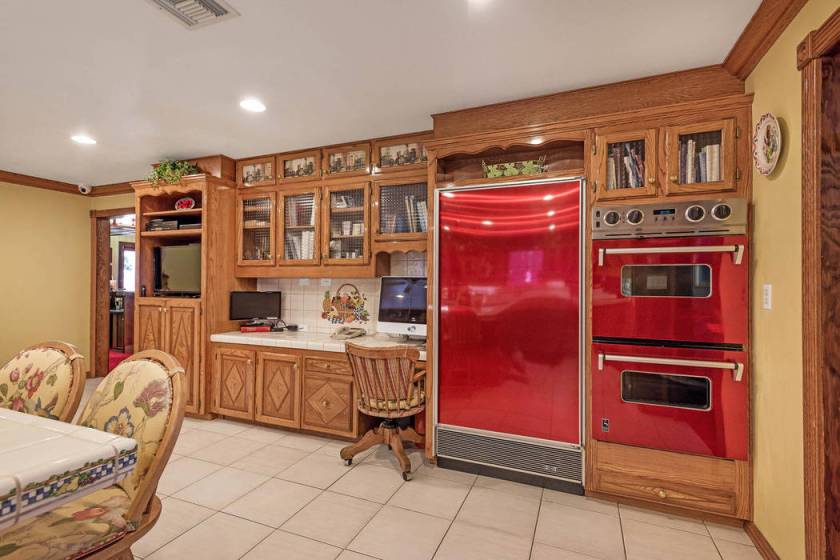 Jerry Lewis’ Las Vegas home lists for 1.4M — VIDEO Las Vegas Review