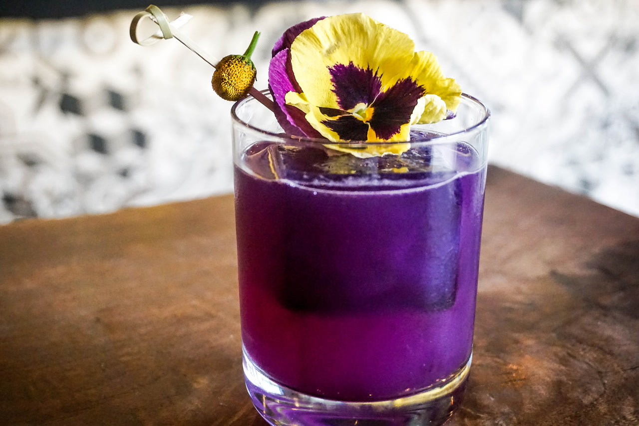 Eureka’s cocktail has a flower that will shock your taste buds Food