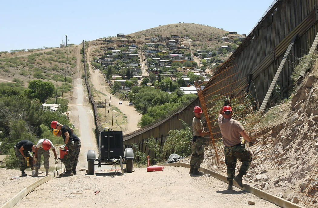 Trump signs proclamation directing National Guard to secure border ...