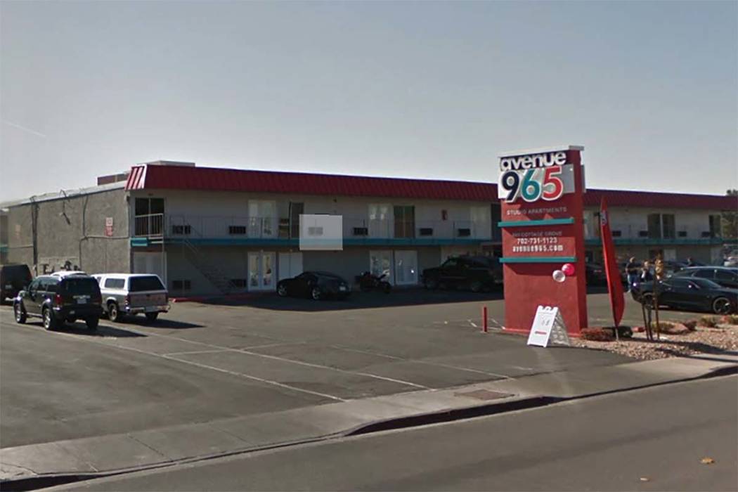 Man Wounded In Shooting At Apartment Near Unlv Campus Las Vegas
