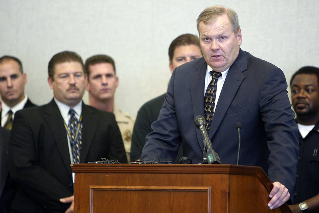 Acting Nevada U.S. Attorney Steven Myhre, right, speaks during a news conference at the Lloyd George U.S. Courthouse on Tuesday, Aug. 28, 2007. (Las Vegas Review-Journal)