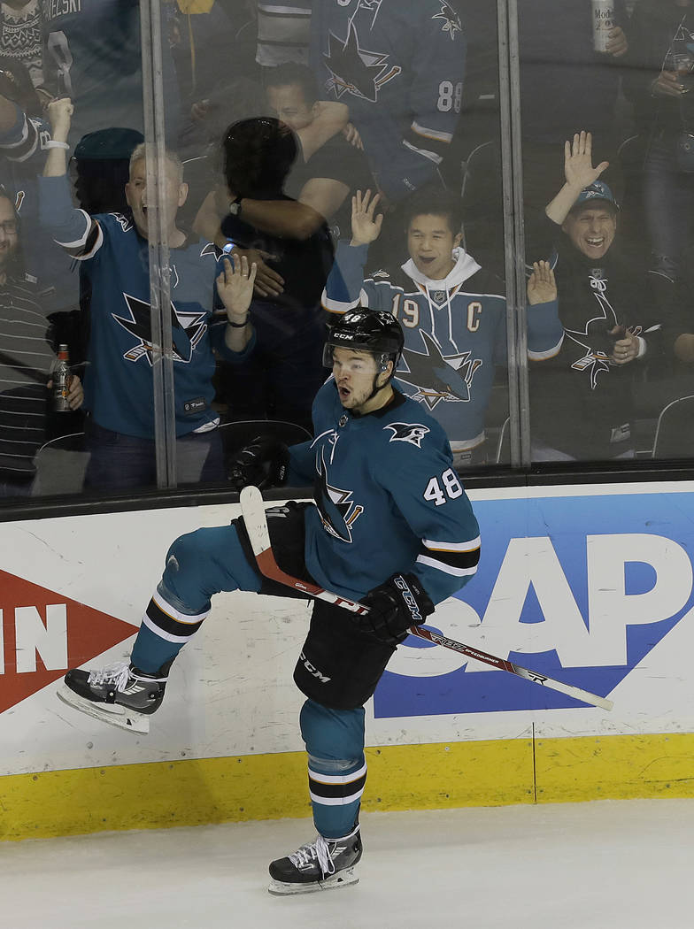 Injured forward Joe Thornton could be X factor for Sharks