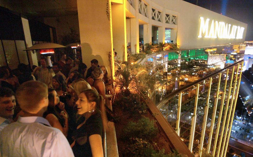 6 bars in Las Vegas where you can sip outside this spring Las Vegas