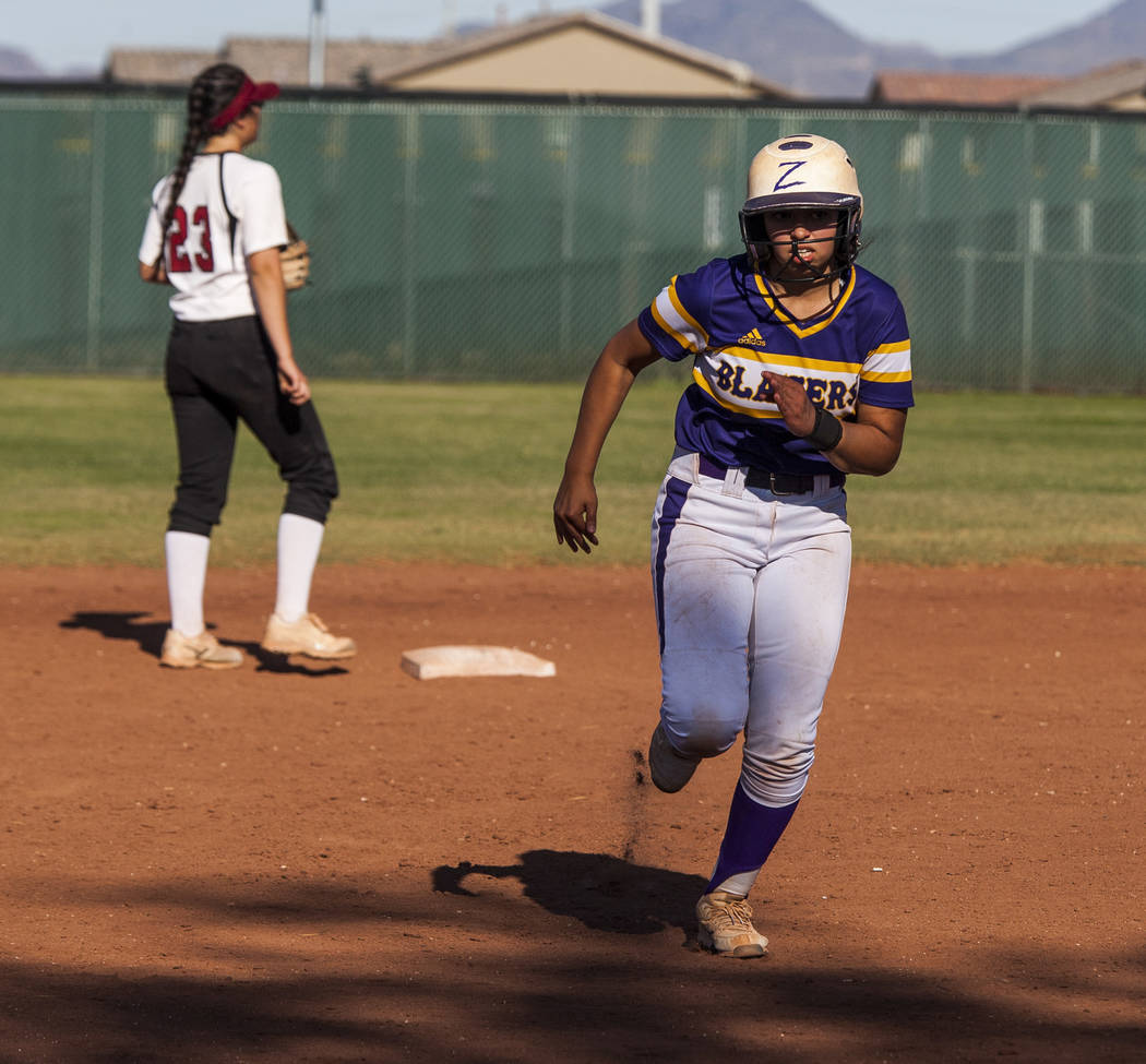 Durango's Avahly Geraldo runs toward third base in the fifth inning while playing against Desert Oasis at Desert Oasis High School in Las Vegas on Thursday, May 3, 2018. Durango won 12-6. Patrick ...