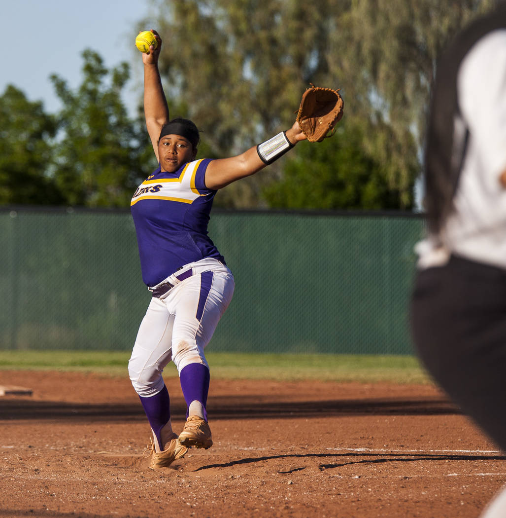 Durango pitcher Trinity Valentine pitches against Desert Oasis in the seventh inning at Desert Oasis High School in Las Vegas on Thursday, May 3, 2018. Durango won 12-6. Patrick Connolly Las Vega ...
