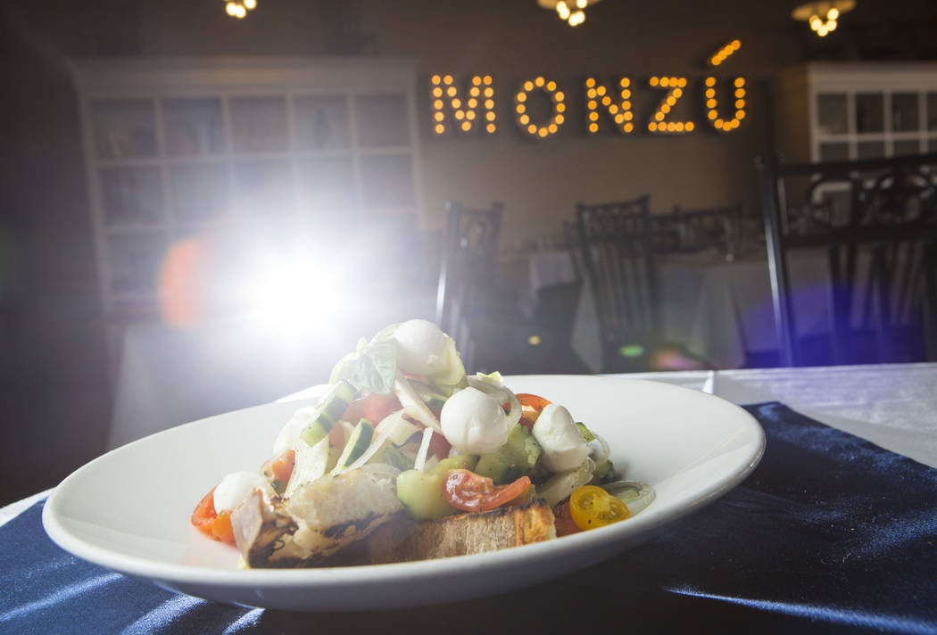 Giovanni's salad at Pizzeria Monzu, 6020 W. Flamingo Road, in Las Vegas on Saturday, May 5, 2018. Chase Stevens Las Vegas Review-Journal @csstevensphoto