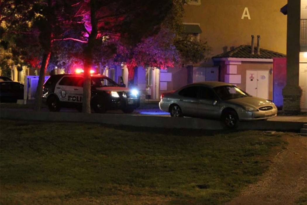 Car thief crashes stolen vehicle at northwest Las Vegas hotel