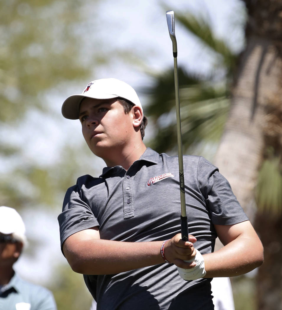 Coronado High's Dylan Fritz watches his tee drive during the 2018 NIAA 4A State boys golf tournament at Reflection Bay Golf Club on Monday, May 14, 2018, in Henderson. Bizuayehu Tesfaye/Las Vegas ...