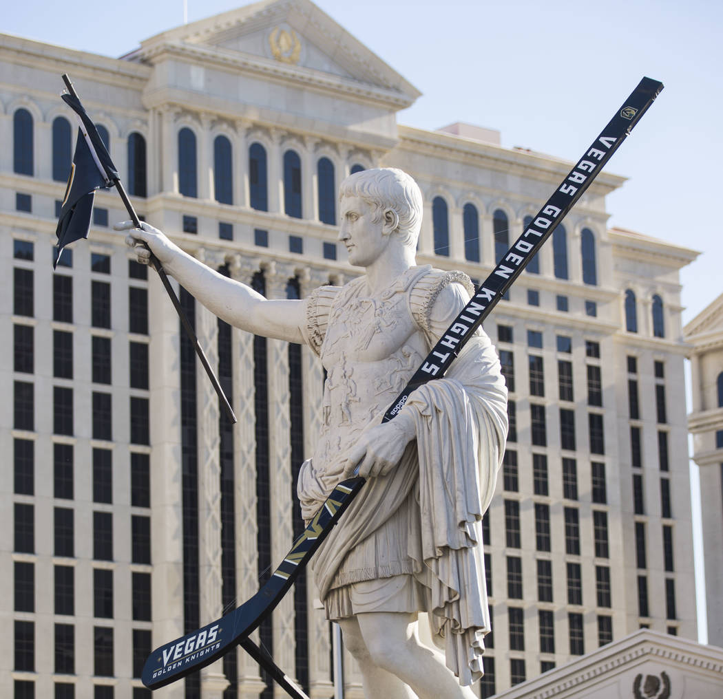 Caesars Palace statue shows support for Golden Knights — PHOTOS, Golden  Knights/NHL