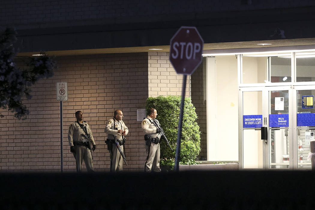 Police canvass the scene outside Sears at the Boulevard Mall in Las Vegas on Thursday, May 17, 2018. Richard Brian Las Vegas Review-Journal @vegasphotograph