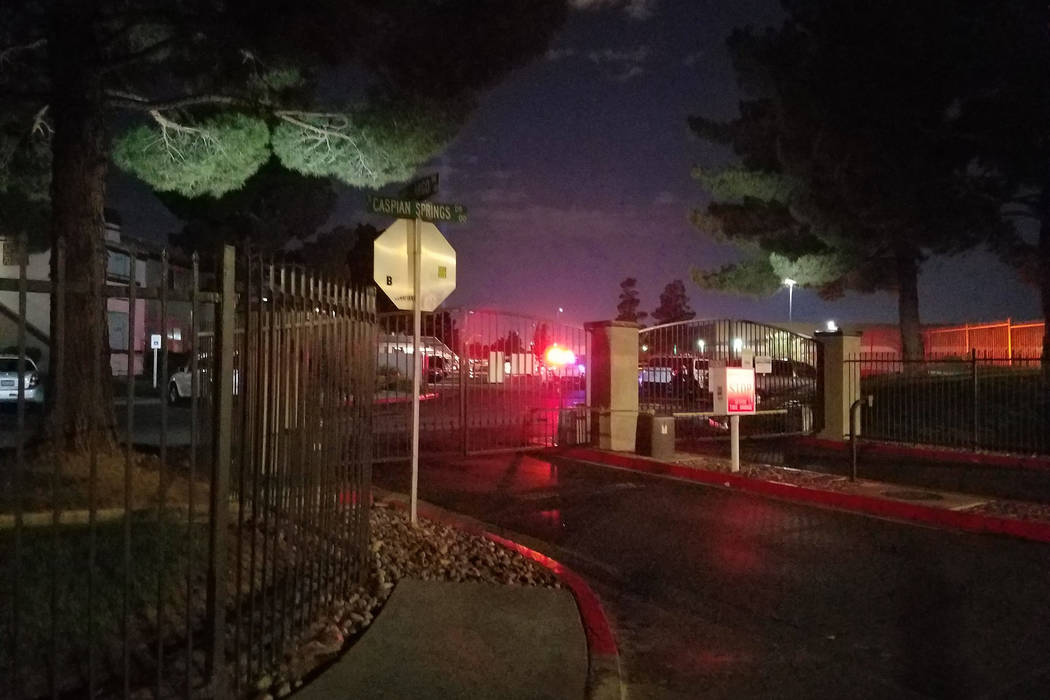 Las Vegas police investigate a fatal shooting on the 3100 block of Key Largo Drive, near Tropicana Avenue and Pecos Road on Tuesday, May 29, 2018. (Mike Shoro/Las Vegas Review-Journal)