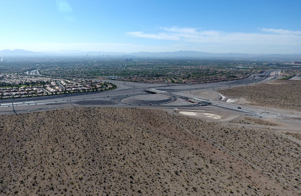 Aerial view of 100 acres of land west of the Summerlin Parkway/215 Beltway interchange offered to Amazon for free as a site to build its second headquarters in Southern Nevada. Wednesday, June 6, ...