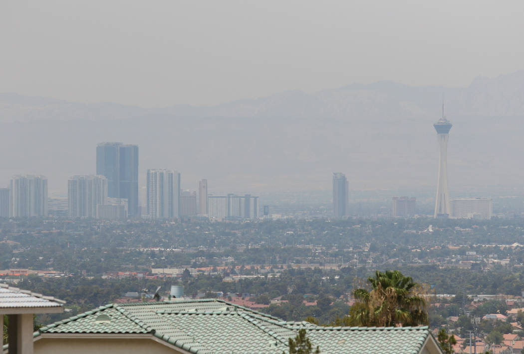 Haze covers Las Vegas, as seen from the base of Frenchman Mountain in 2015. (Las Vegas Review-Journal)