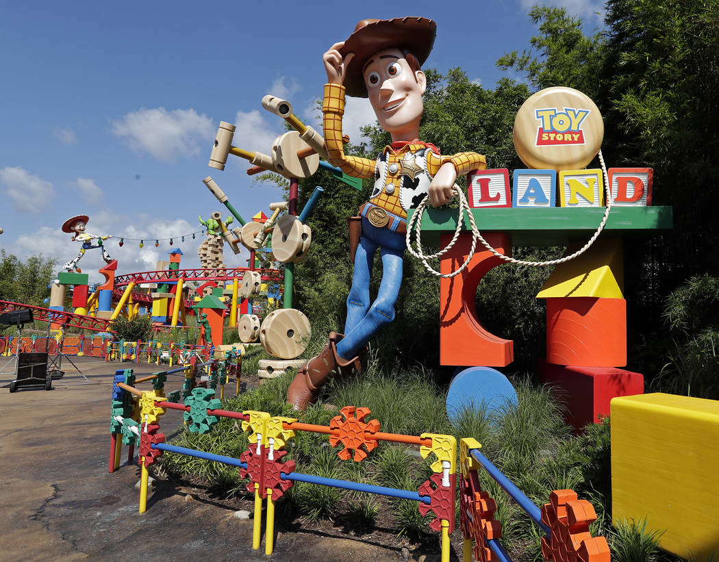 Walk Among Giants — Woody Included — at Disney World's New Toy Story Land -  The New York Times