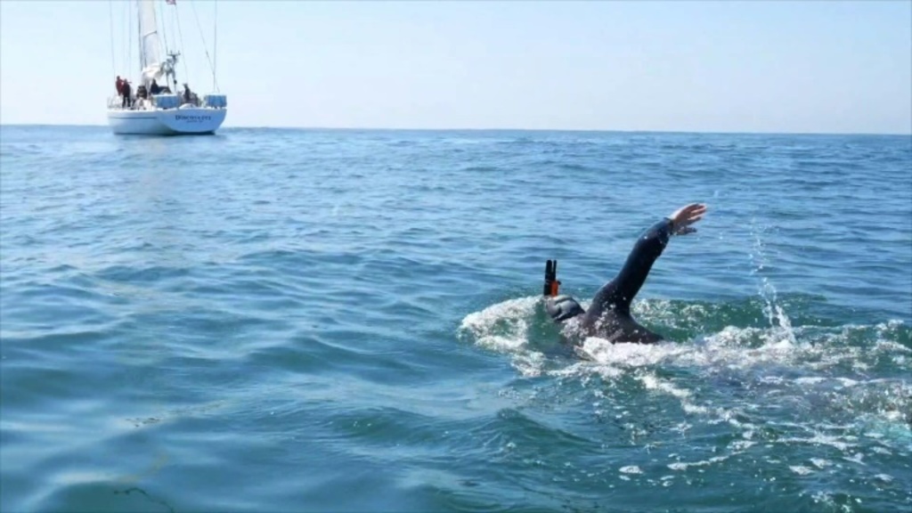 First the Atlantic Ocean, swimmer now tackles Pacific Ocean Nation