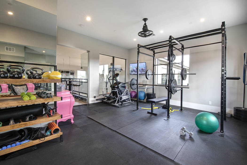 The gym. (Sotheby’s International Realty)