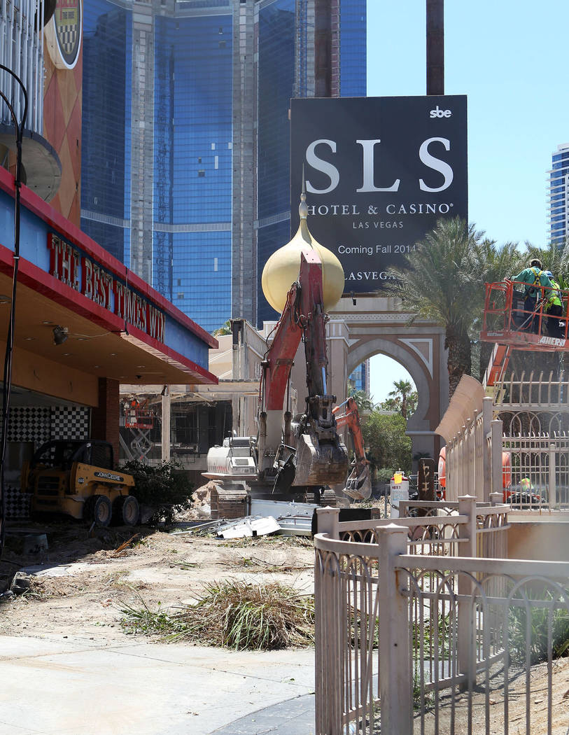 Sahara Las Vegas Through The Years Since Opening In 1952 Photos