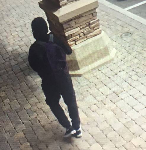 Suspect in robberies of three Las Vegas businesses (Las Vegas Metropolitan Police Department)