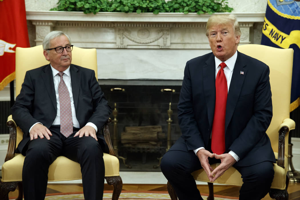 President Donald Trump meets with European Commission president Jean-Claude Juncker in the Oval Office of the White House, Wednesday, July 25, 2018, in Washington. (AP Photo/Evan Vucci)