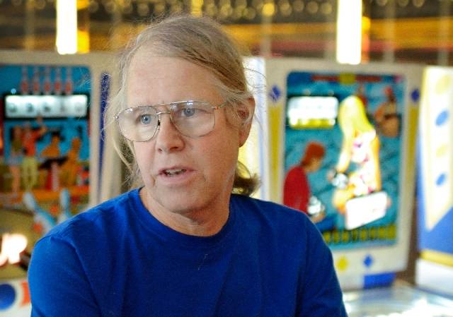 Pinball Hall of Fame owner wants to ring Elton John's bell - Las Vegas  Weekly