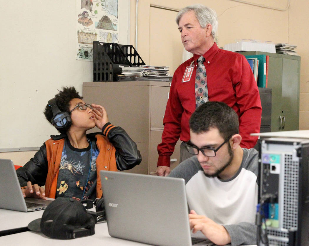Nevada school is throwback to days of oneroom schoolhouse Las Vegas