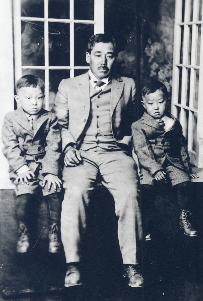 Yonema ҂illӠTomiyasu with sons Nanyu, left, and Kiyo. (UNLV Special Collections)