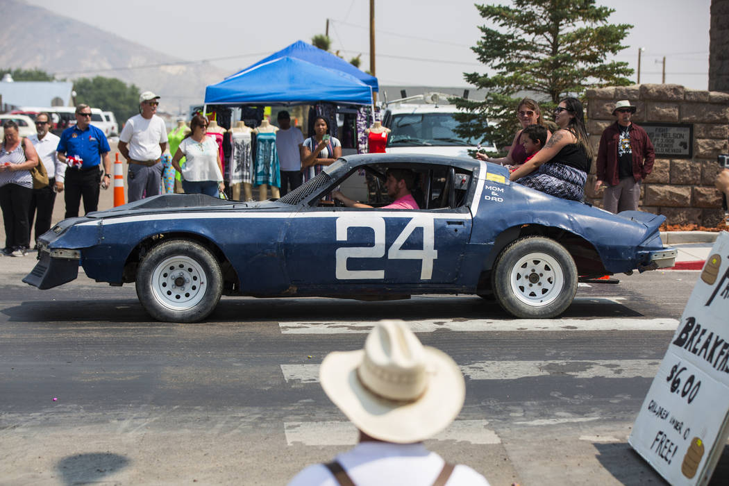 Hundreds gather to celebrate Goldfield Days — PHOTOS Las Vegas Review