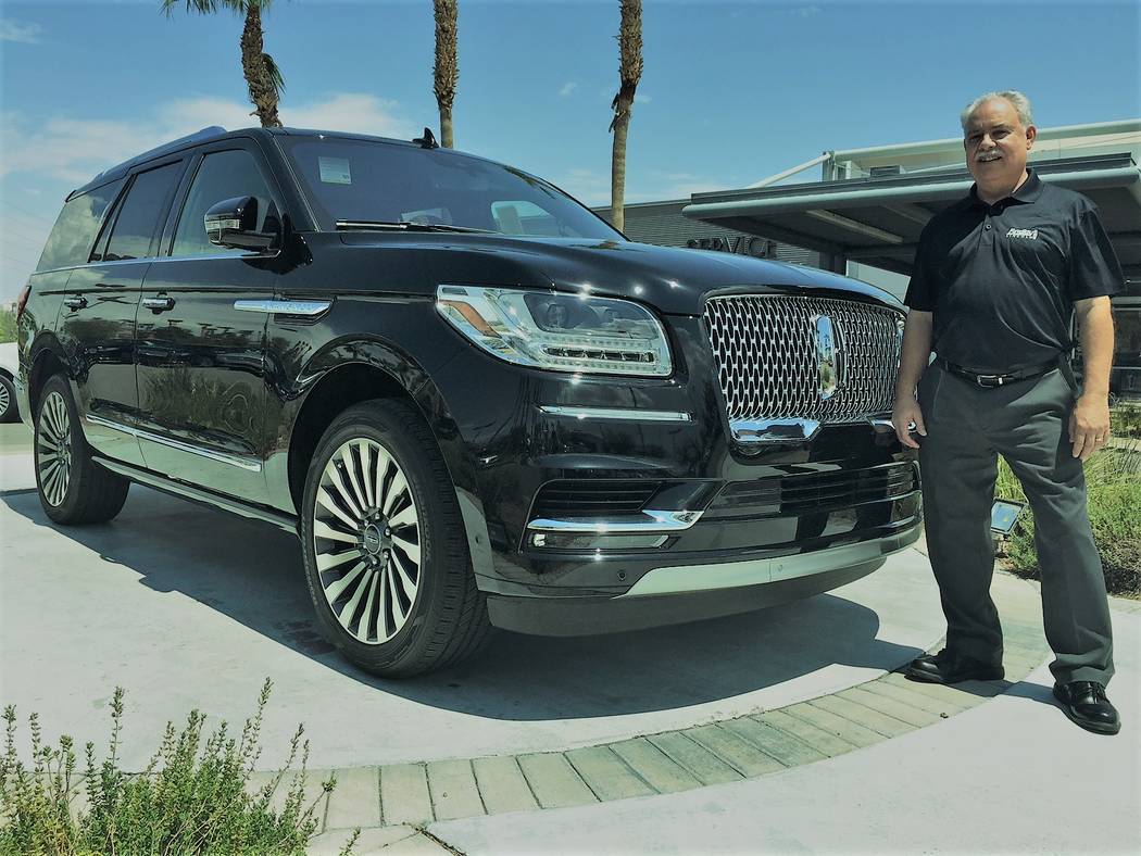 Sales consultant explains Black Label at Findlay Lincoln Dealer News