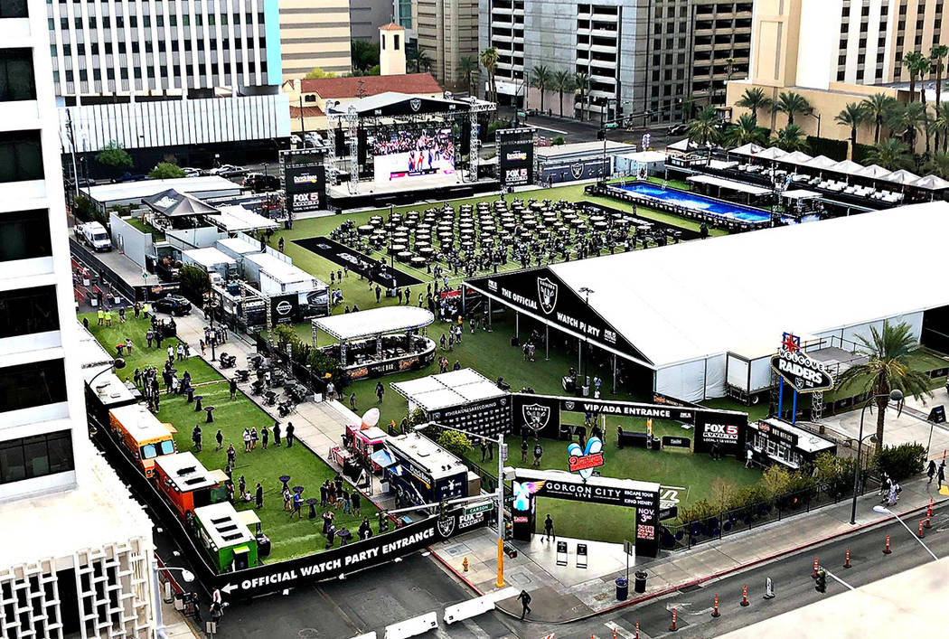 A look at the Official Raiders Watch Party at Downtown Las Vegas Event Center on Friday, Aug. 24, 2018. (The D Las Vegas)