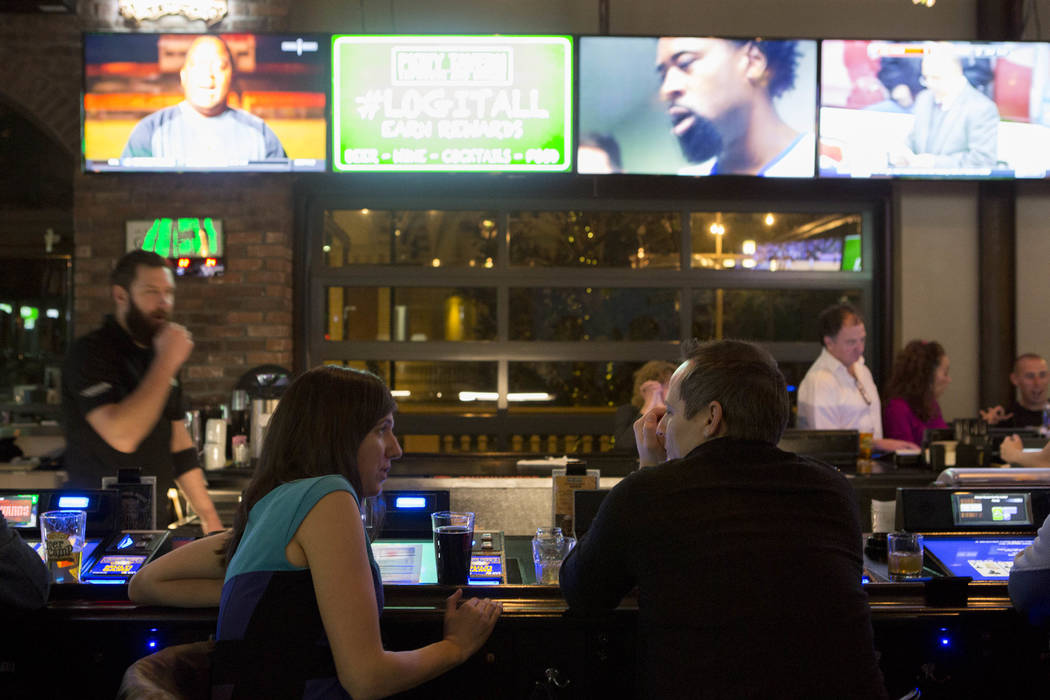 5 sports bars in Las Vegas to watch football Food Entertainment
