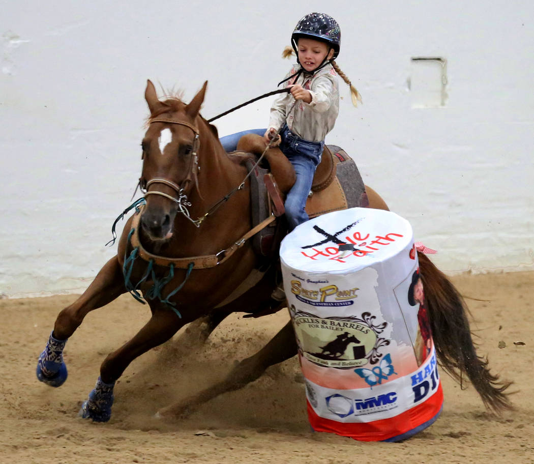 Buckles, barrels and racing at South Point in Las Vegas — PHOTOS Las