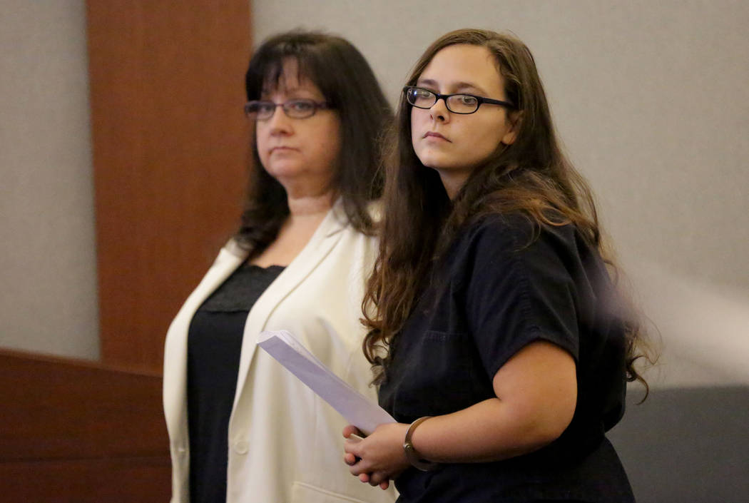 Cassie Smith, right, who faces charges in the death of her 3-year-old son, Daniel Theriot, appears in court with attorney Melinda Simpkins on Wednesday, Sept. 5, 2018. (Michael Quine/Las Vegas Rev ...