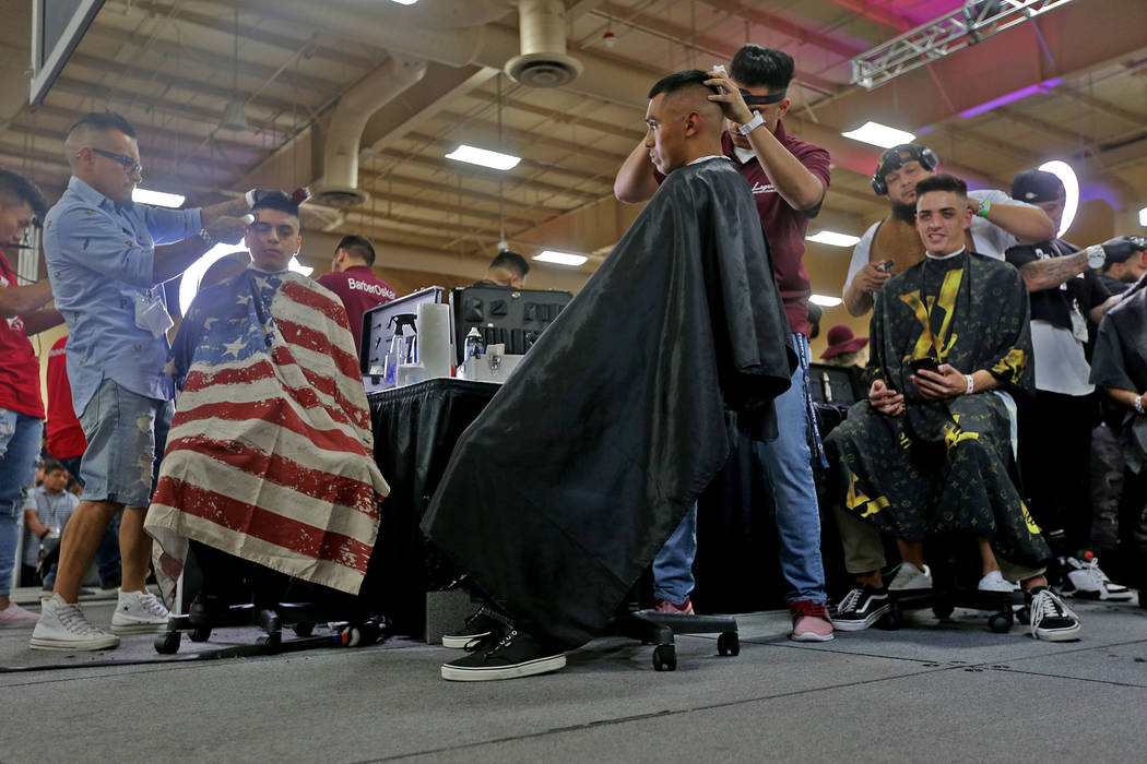 Rockabilly barber revives old-school pompadour at Vegas shop - Los Angeles  Times