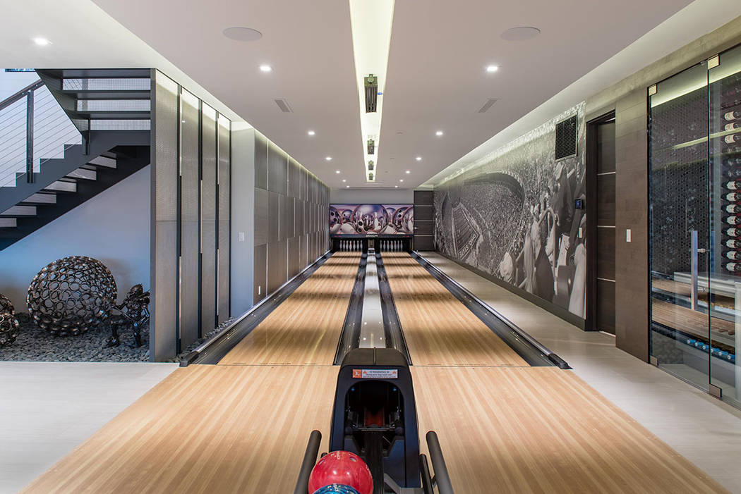 The bowling alley. (Simply Vegas)