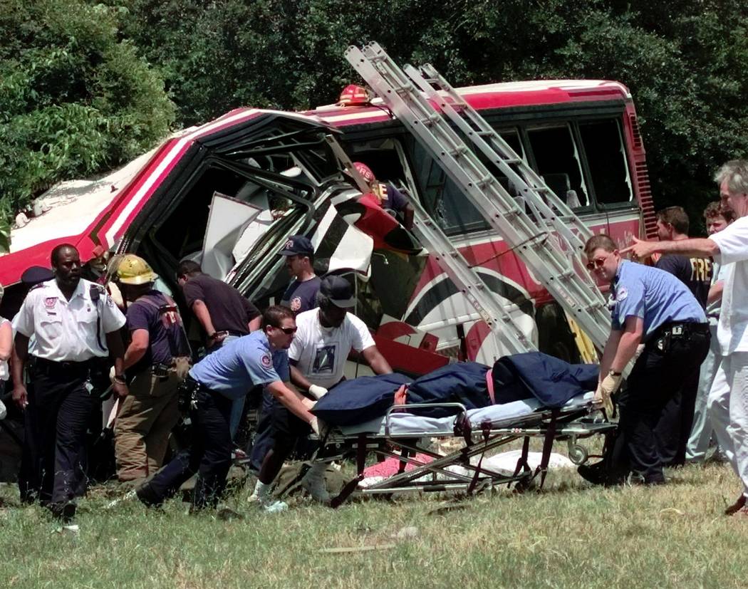Limousine in deadly NY crash failed recent safety inspection Las