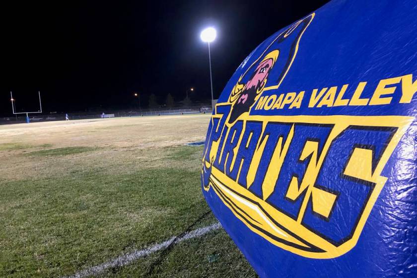 ‘Pigs up front’ lead Moapa Valley to playoff win over Cheyenne Las