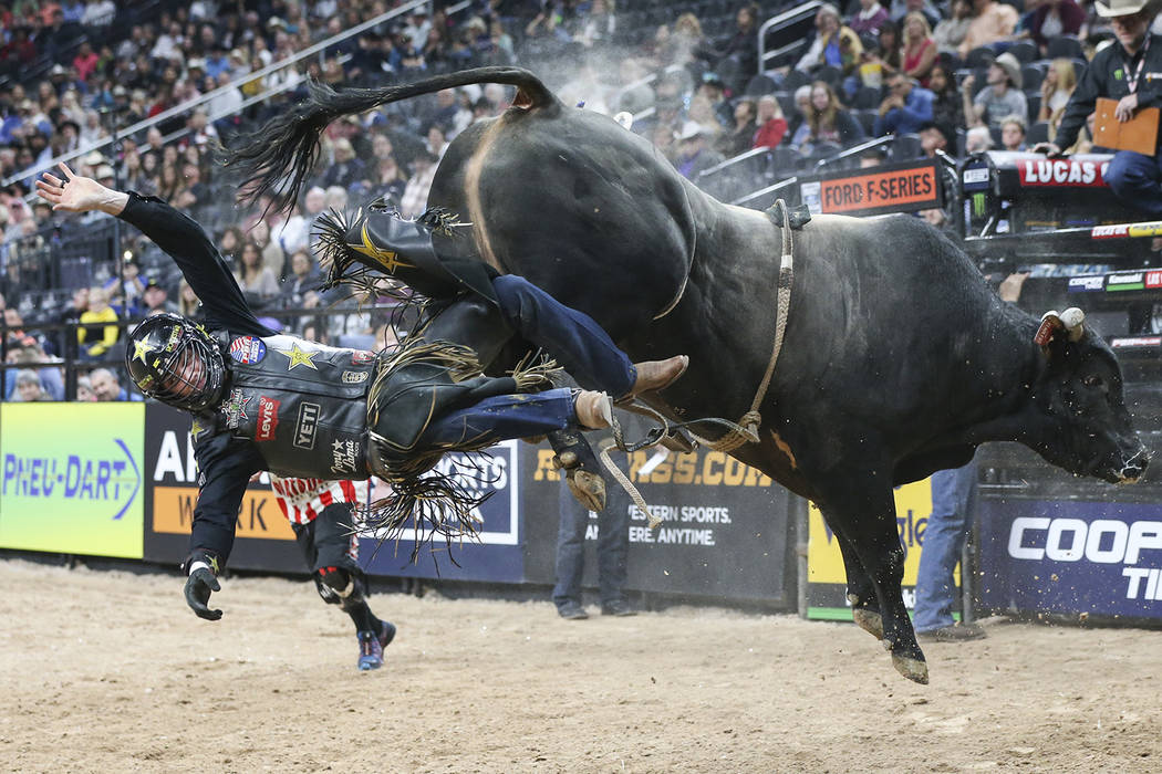 PBR World Finals results — Day 1 Professional Bull Riders Sports