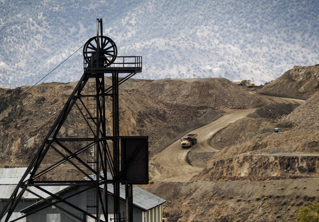 The New York Mine shaft in foreground with mining operations seen Sept. 26, 2013, at Billy the Kid Pit in Storey County. (Las Vegas Review-Journal File)