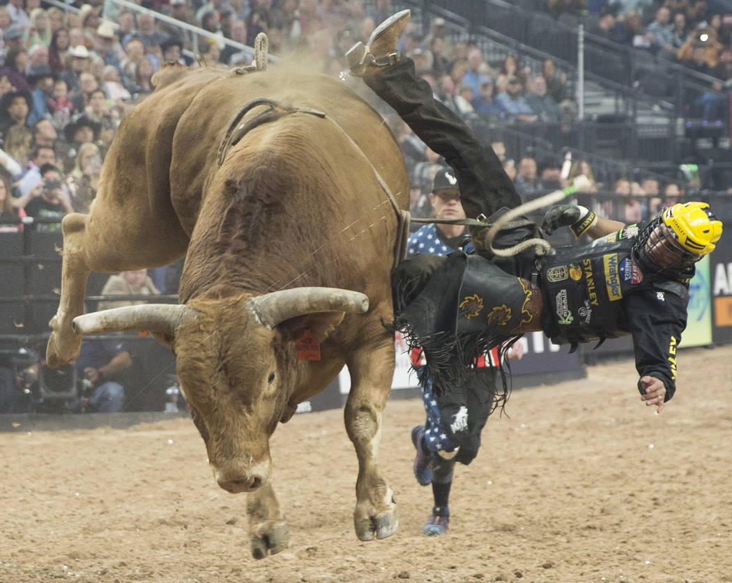 Professional Bull Riders World Finals 2018 Day 2 —PHOTOS Las Vegas