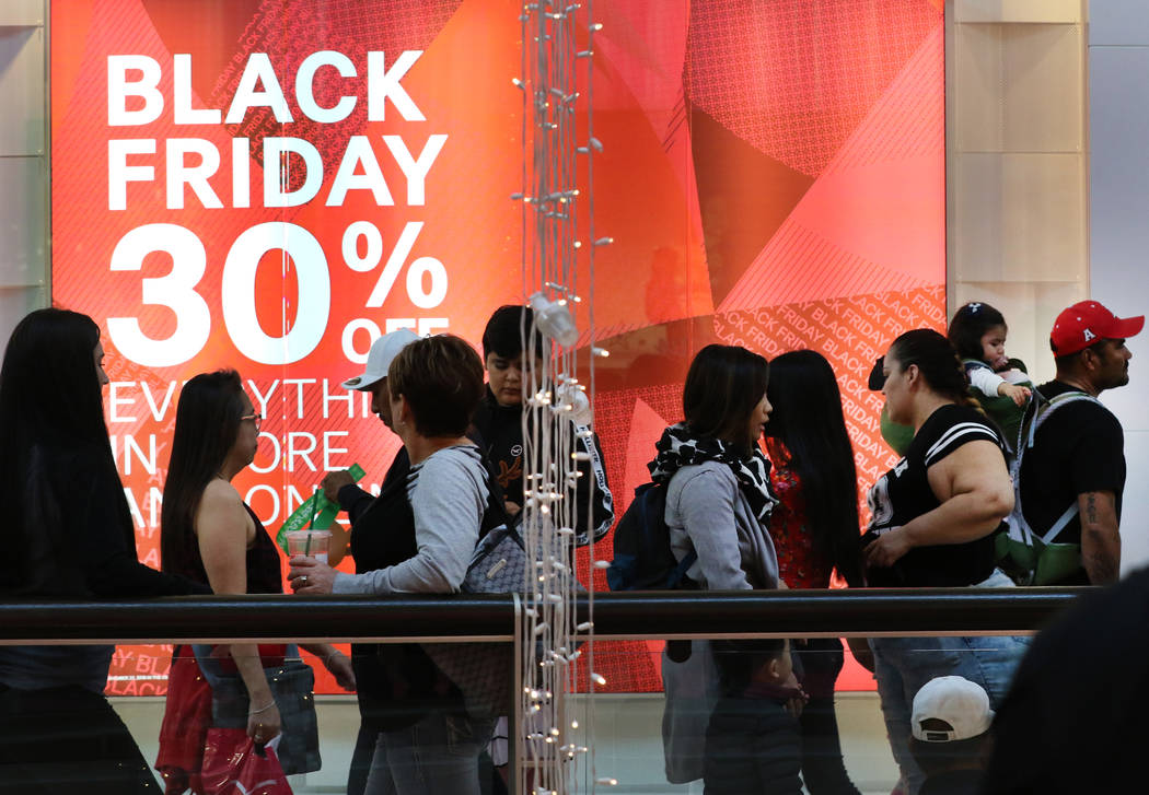 Black Friday sale shoppers arrive at the Galleria at Sunset mall on Friday, Nov. 23, 2018. Bizuayehu Tesfaye Las Vegas Review-Journal @bizutesfaye