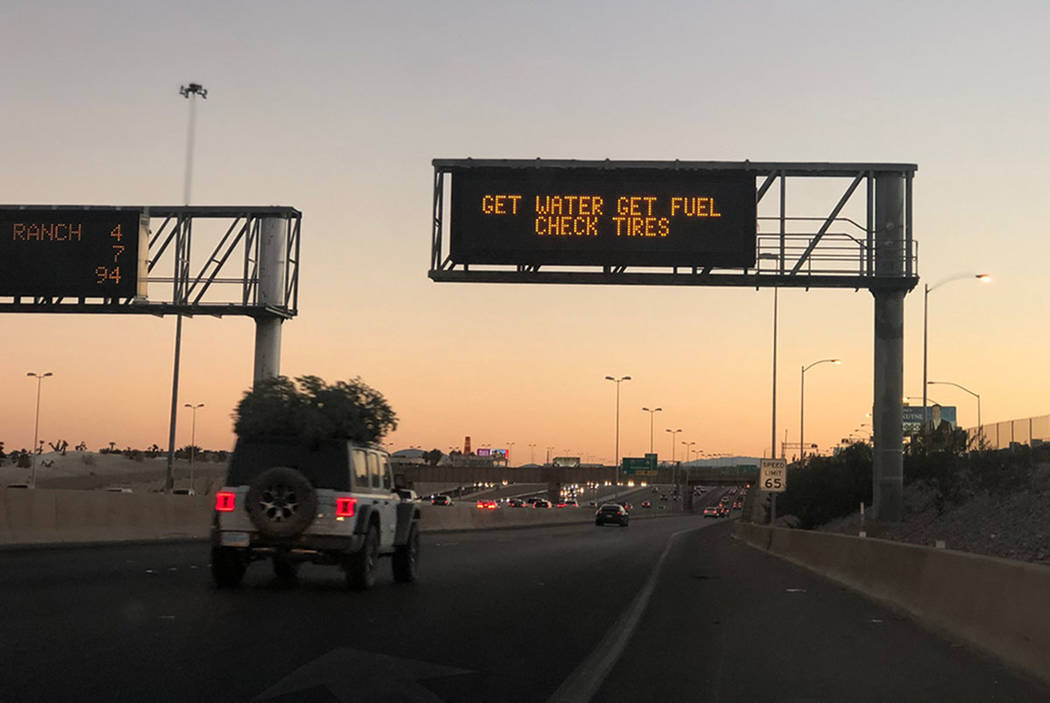 Traffic on Interstate 15 in Las Vegas on Saturday, Nov. 24, 2018. (Rio Lacanlale/Las Vegas Review-Journal)
