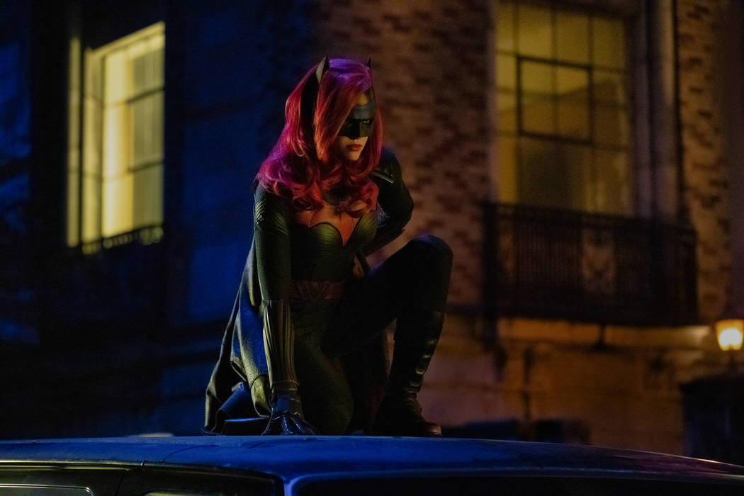 Arrow -- "Elseworlds, Part 2" -- Image Number: AR709d_0403r -- Pictured: Ruby Rose as Kate Kane/Batwoman -- Photo: Jack Rowand/The CW -- © 2018 The CW Network, LLC. All Rights Reserved.