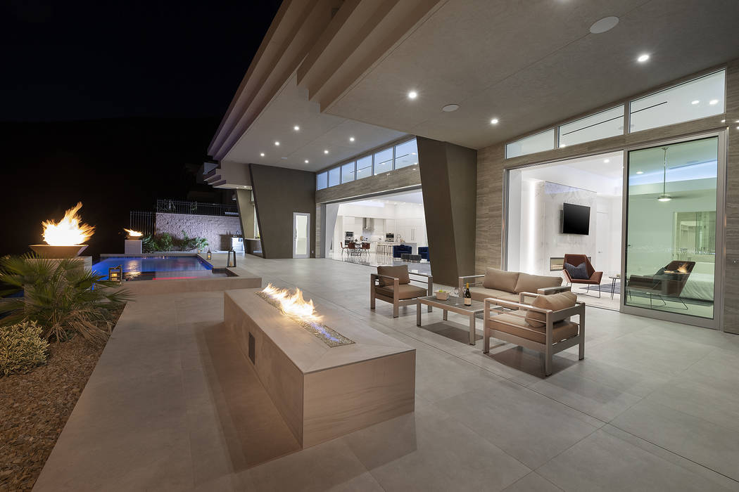 The backyard patio. (Richard Luke Architects)
