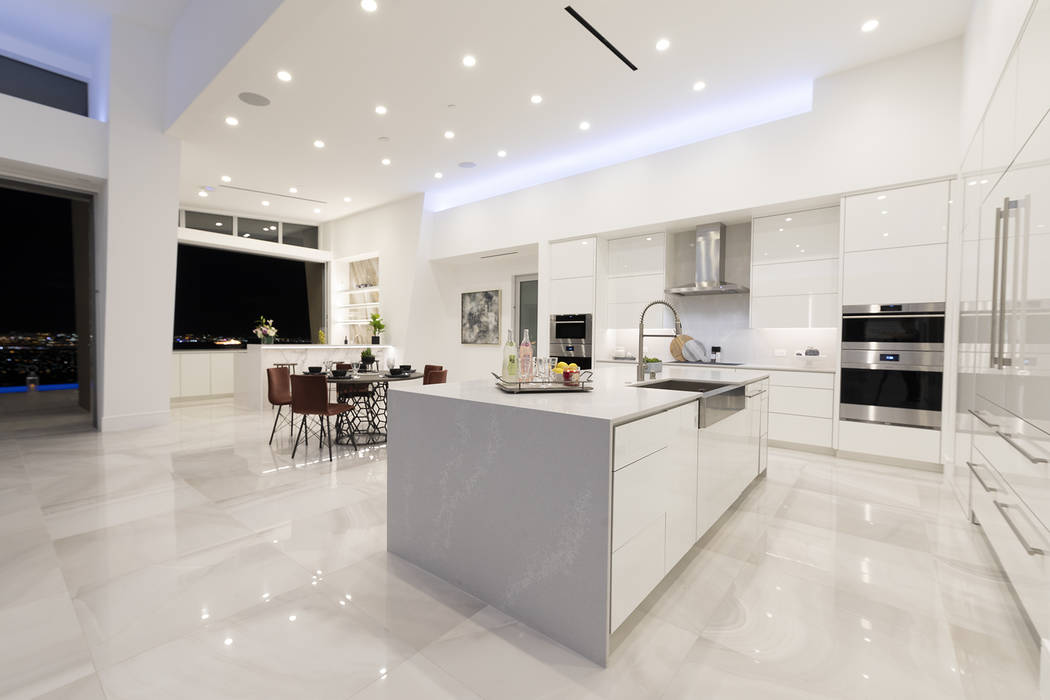 The kitchen has all the latest appliances. (Richard Luke Architects)