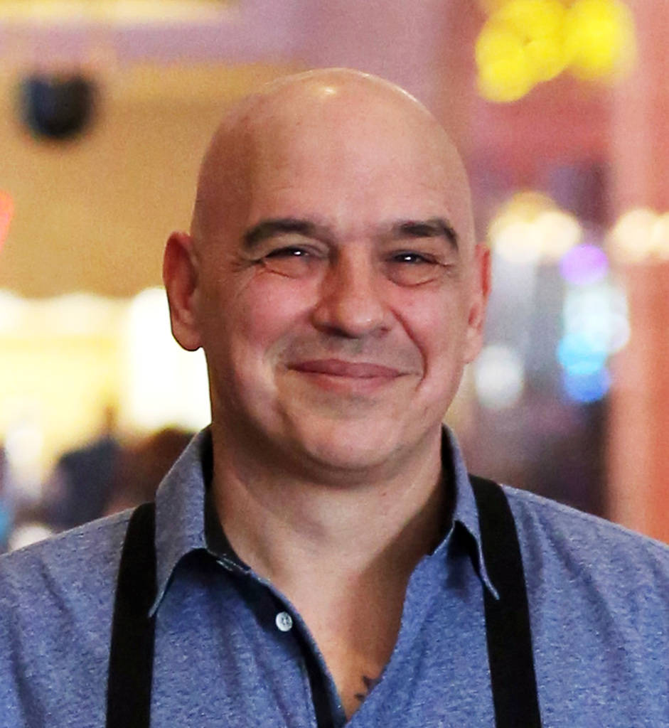 Chef Michael Symon on Mabel’s BBQ, discoveries and food favorites | Las Vegas Review-Journal