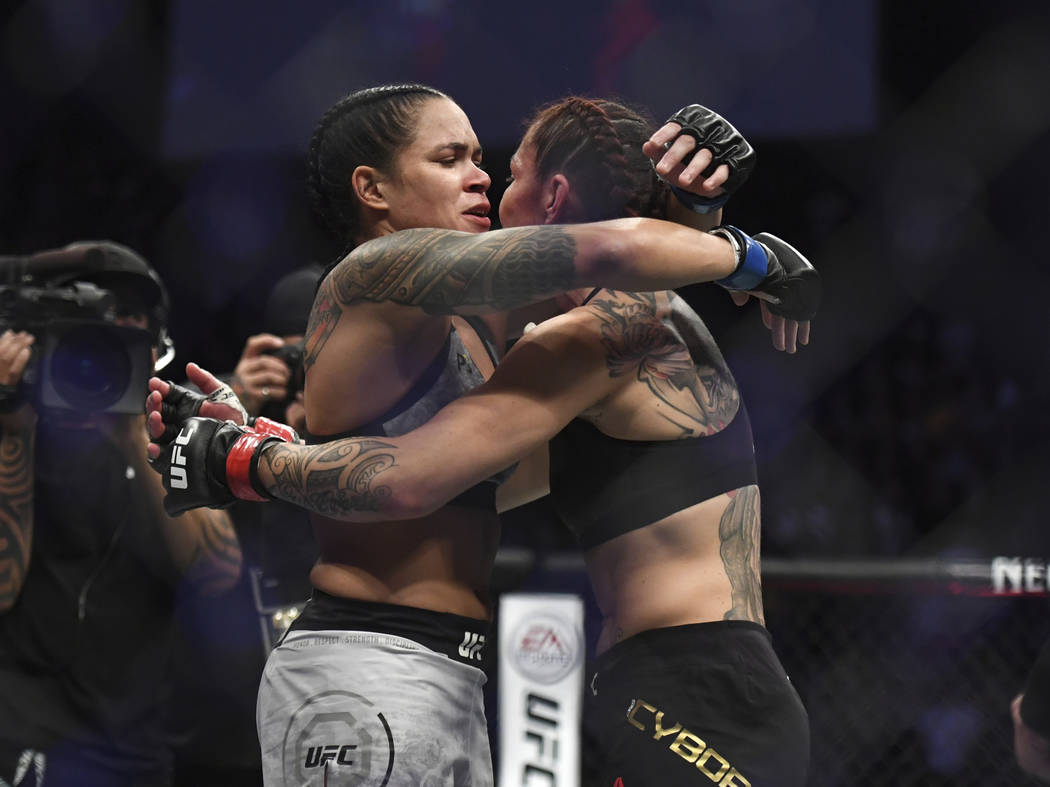 Amanda Nunes KOs Cyborg in 51 seconds, Jones wins at UFC 232