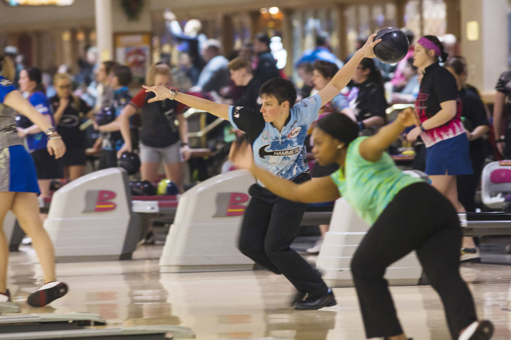 Bowlers compete in Las Vegas for spot on Team USA Sports