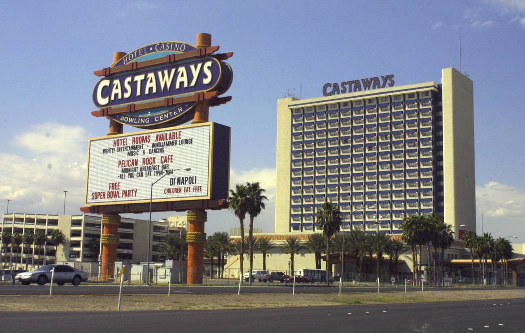 Castaways was imploded 13 years ago in Las Vegas — VIDEO Las Vegas