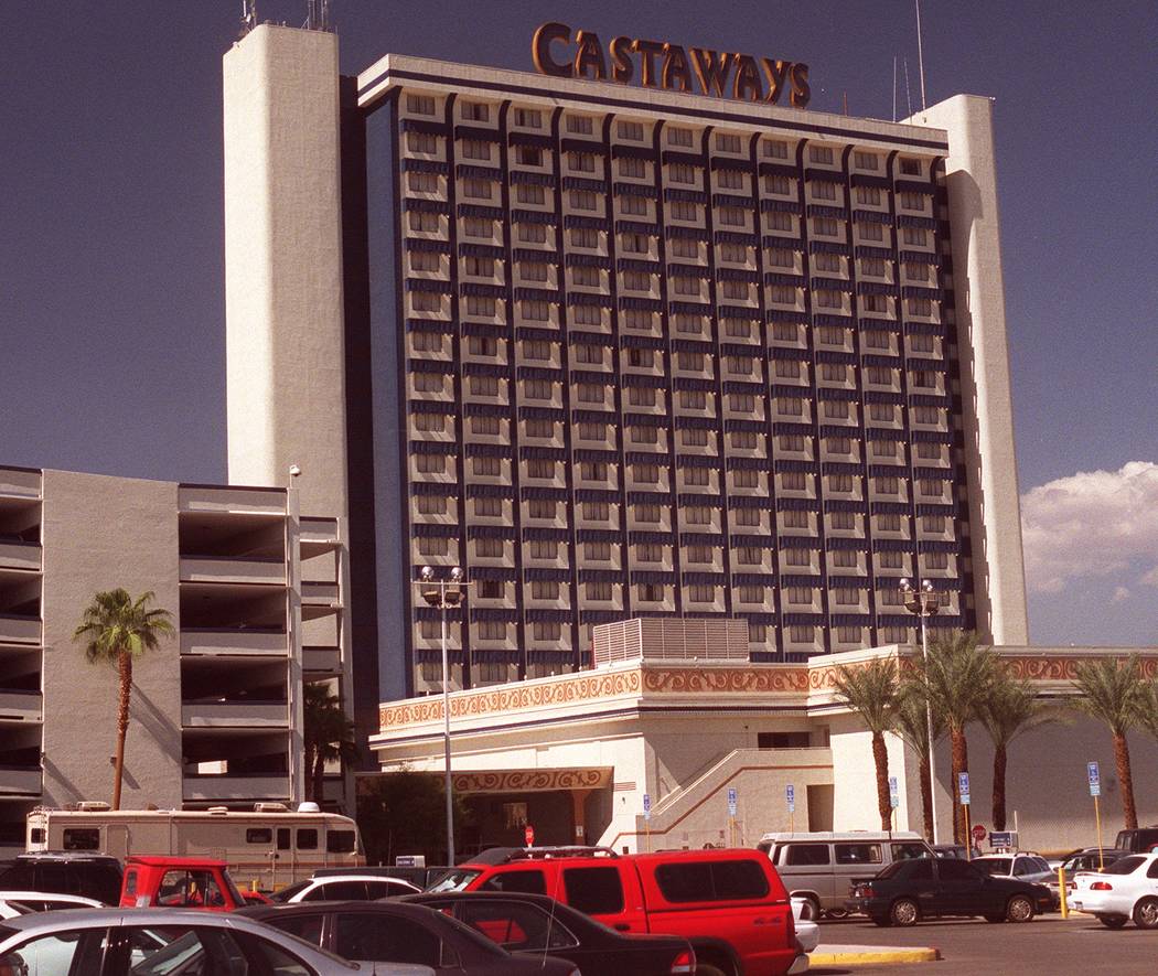 Castaways was imploded 13 years ago in Las Vegas — VIDEO Las Vegas