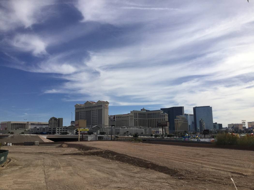 Las Vegas developer Jonathan Fore plans to build a 287-unit apartment complex west of the Strip. A portion of the 6-acre project site is seen Friday, Jan. 11, 2019. Eli Segall/Las Vegas Review-Journal